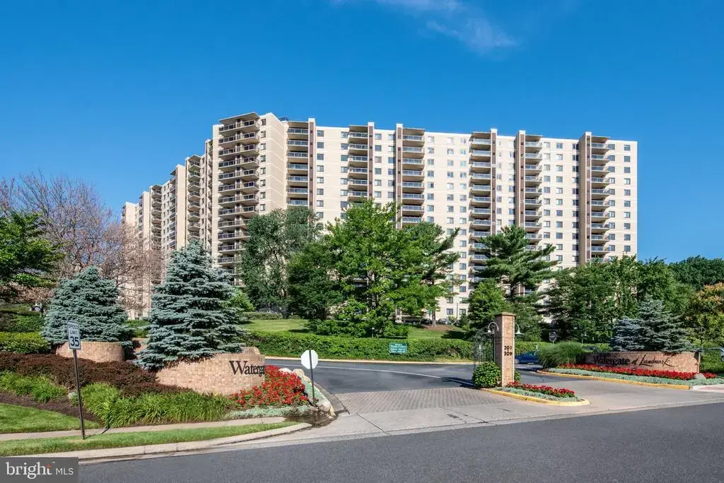 205 Yoakum Pkwy #1711, ALEXANDRIA