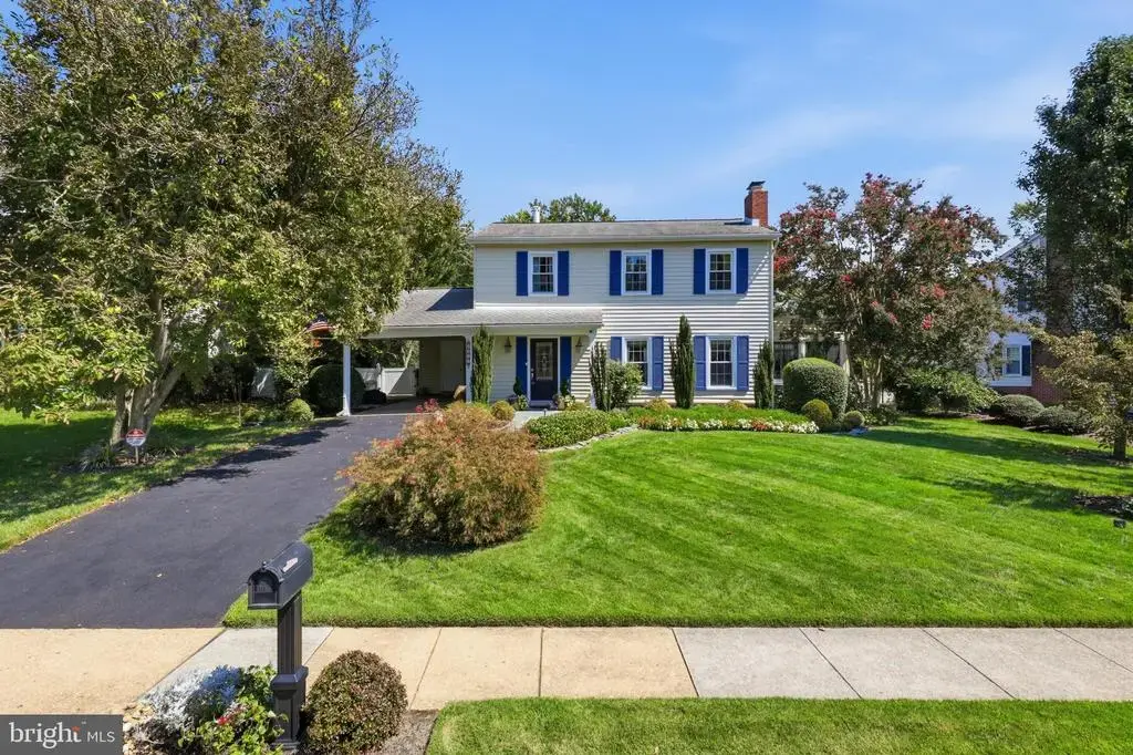7711 Hayfield Rd, ALEXANDRIA