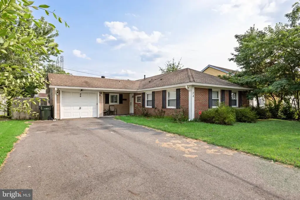 24-24 Mayapple Ln, WILLINGBOROUGH