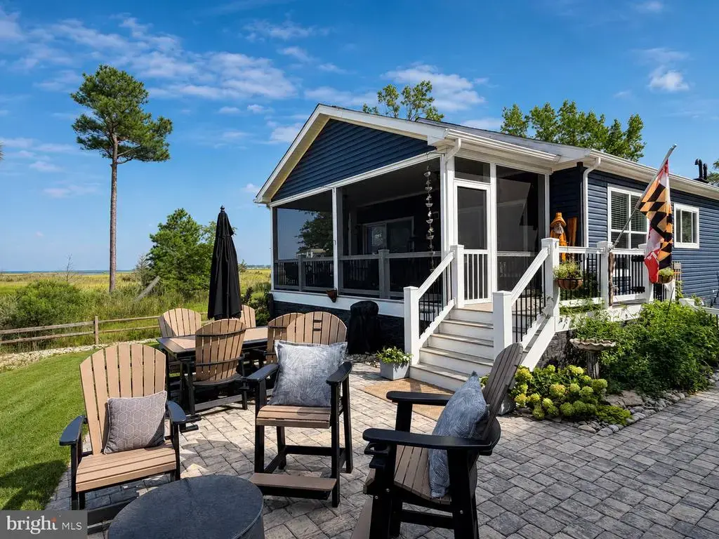 34797 Come About Cir #1213, LONG NECK