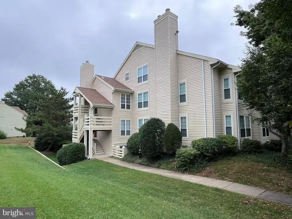 4501 Hazeltine Ct #g, ALEXANDRIA