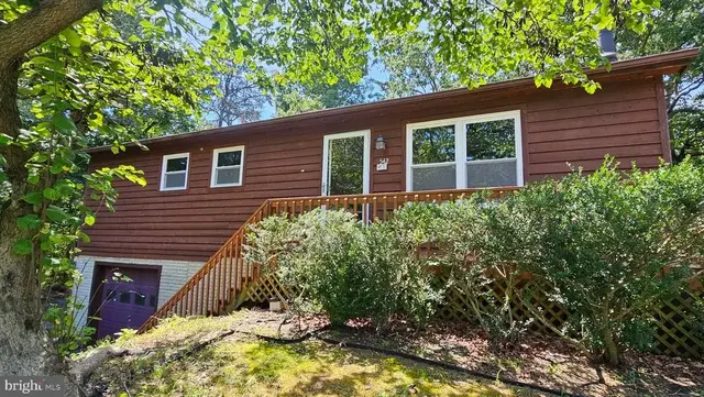 542 Chisholm Trl Trl, Lusby