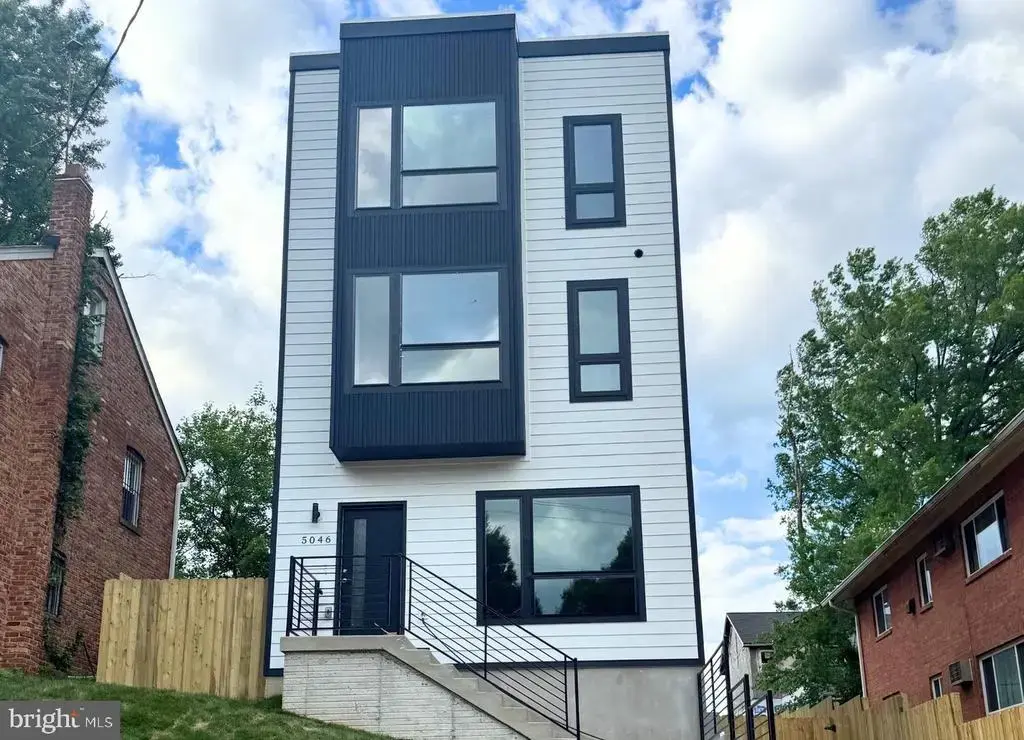 5046 Astor Pl Se, WASHINGTON