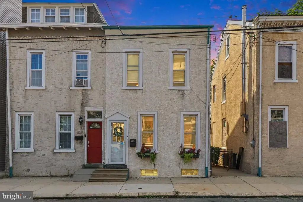 523 Green, PHILADELPHIA