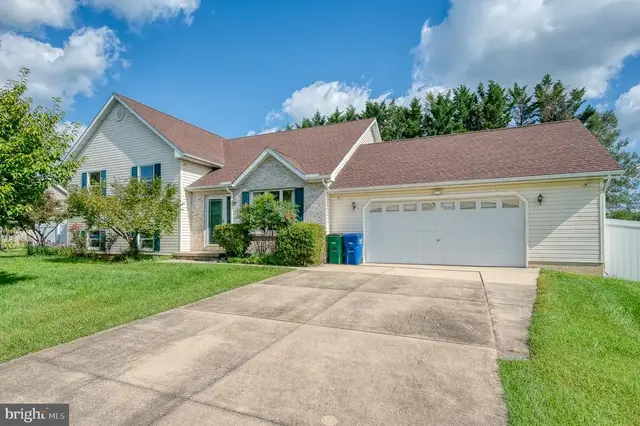 750 Marian Dr, Aberdeen