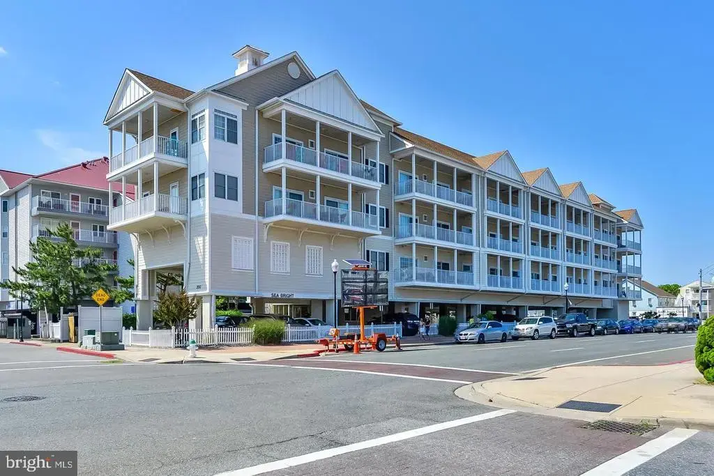 200 Wicomico St #102, OCEAN CITY