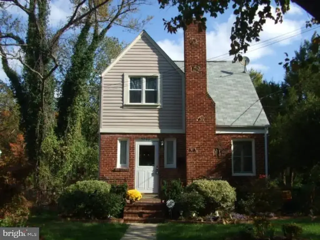 5702 Newton St, HYATTSVILLE
