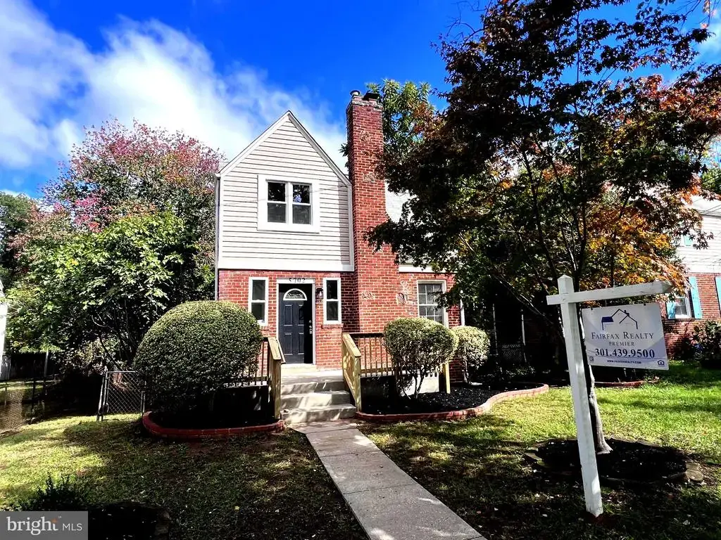 5702 Newton St, HYATTSVILLE
