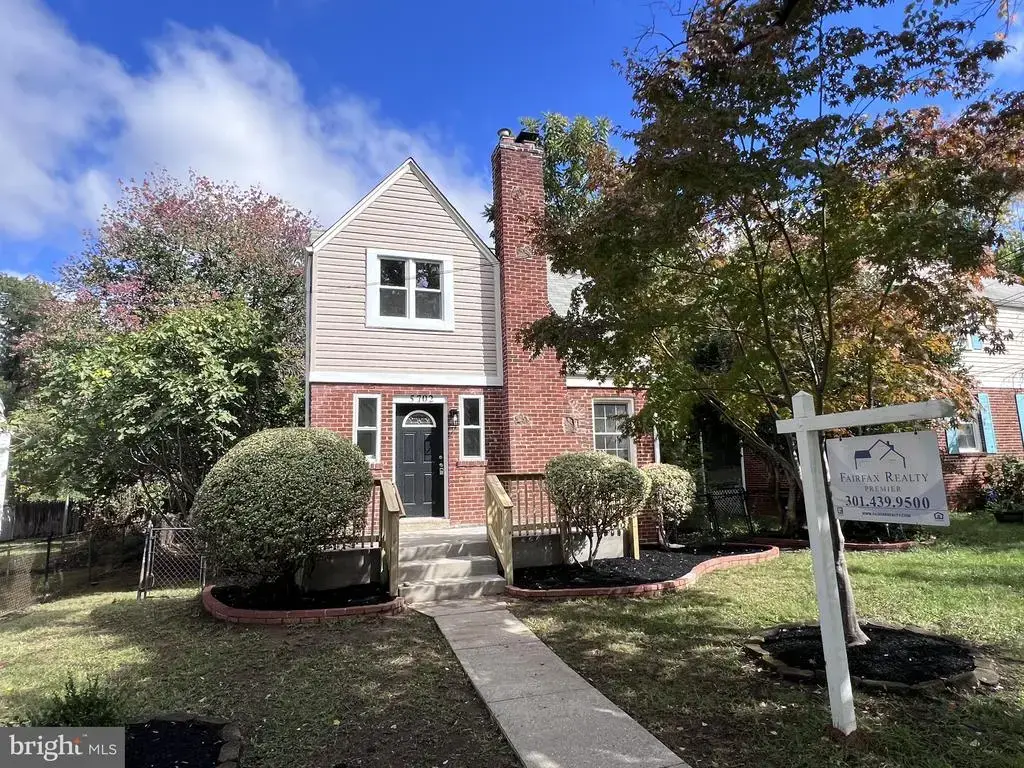 5702 Newton St, HYATTSVILLE