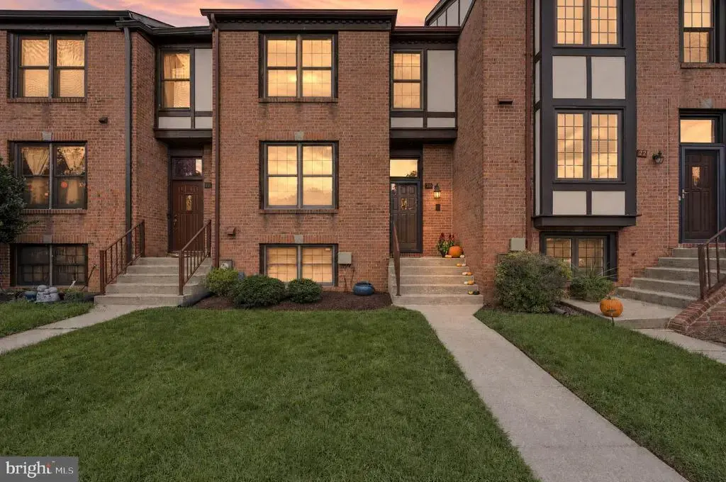 20 Faraday Dr, LUTHERVILLE TIMONIUM