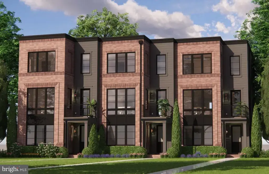 633 N Monroe St, ARLINGTON