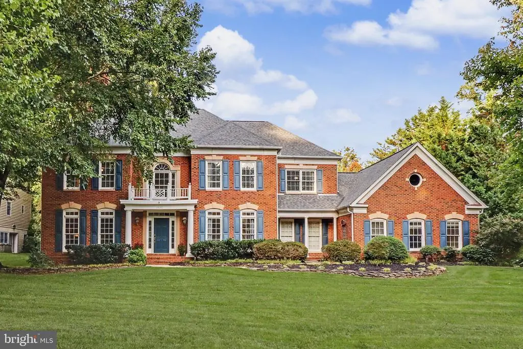 12212 Kyler Ln, HERNDON