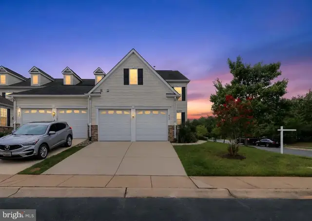 803 Quartz Flake Ct, Odenton