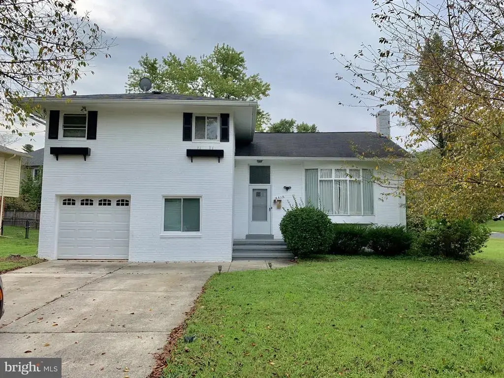 6414 Wilson Ln, BETHESDA