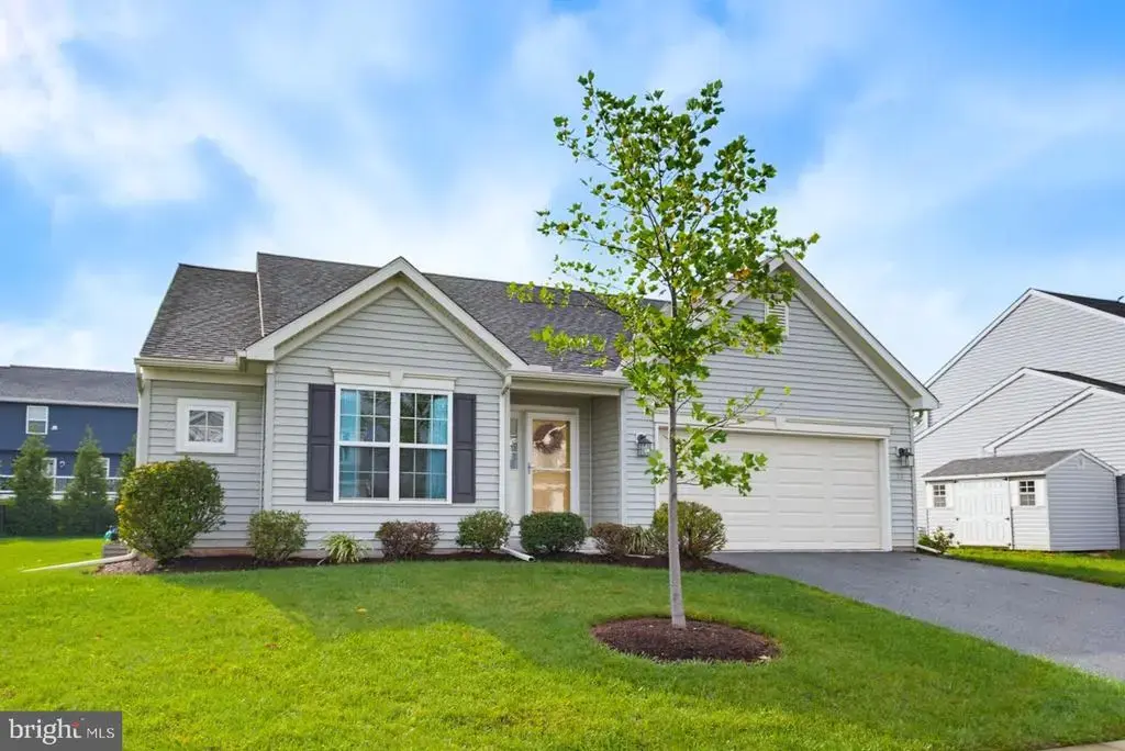 20 Cranberry Cir, DENVER
