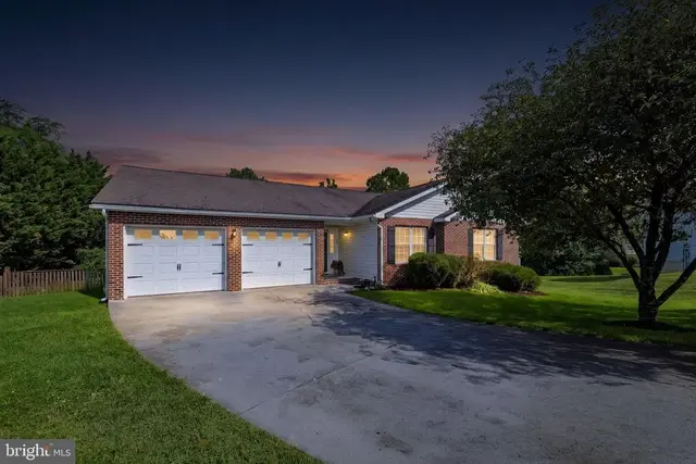 310 Goldenrod Rd, Winchester
