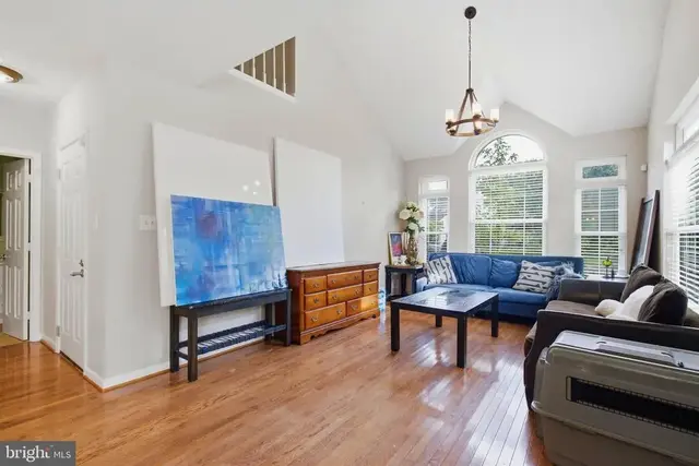 6200 Gopher Ct, Waldorf