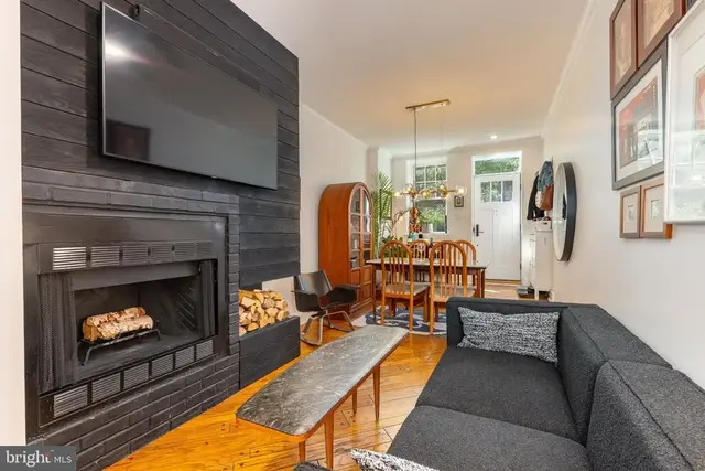 329 Fitzwater St, Philadelphia