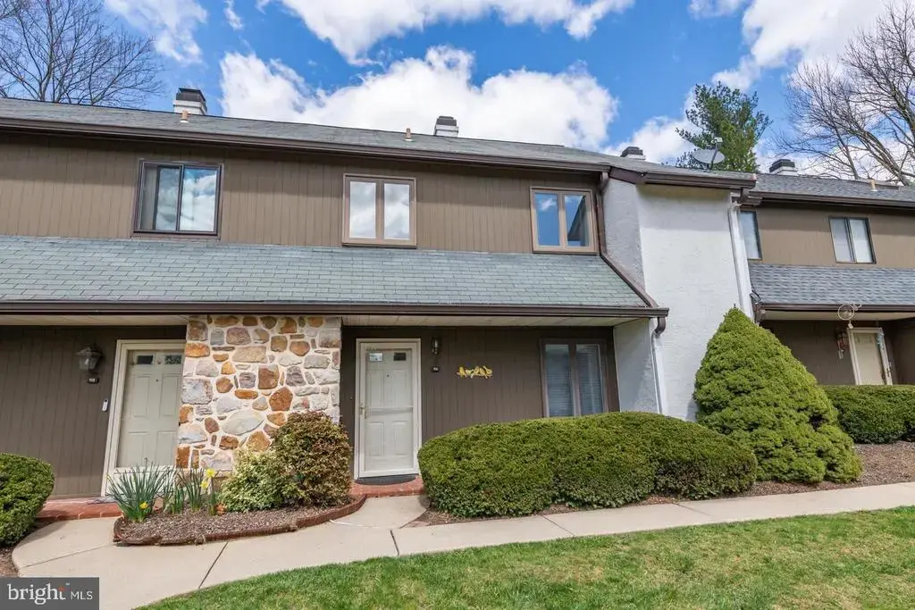 114 Pinecrest Ln, KING OF PRUSSIA