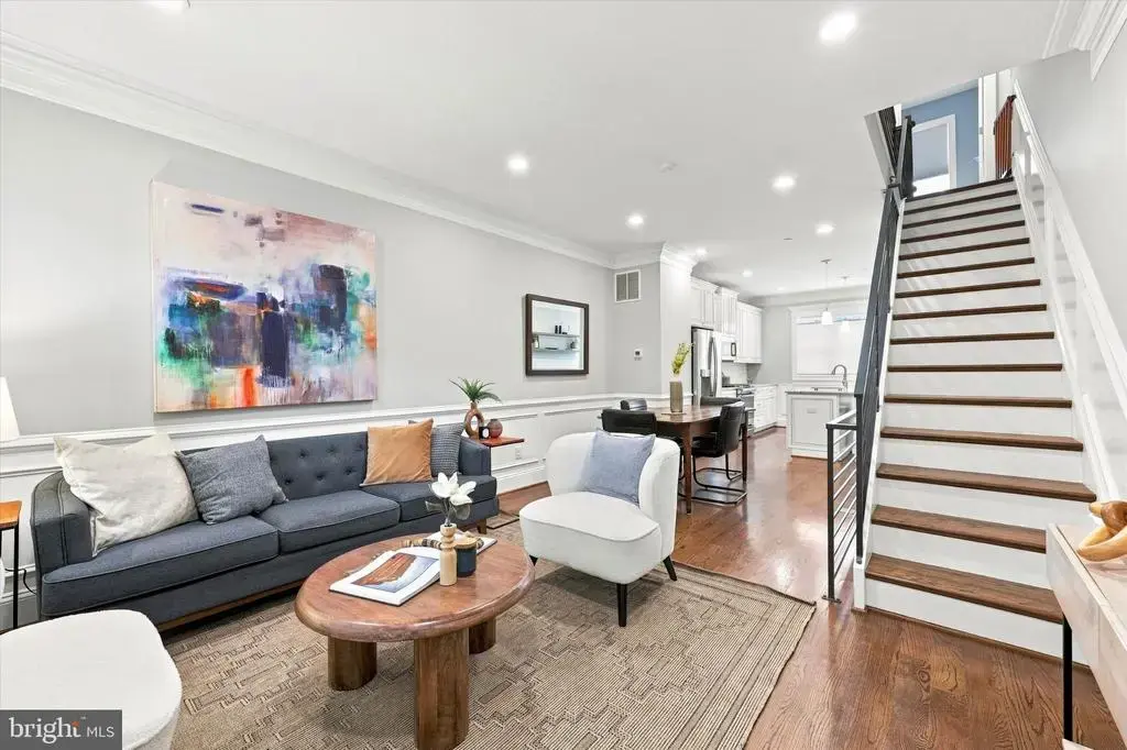 2138 Kater, PHILADELPHIA