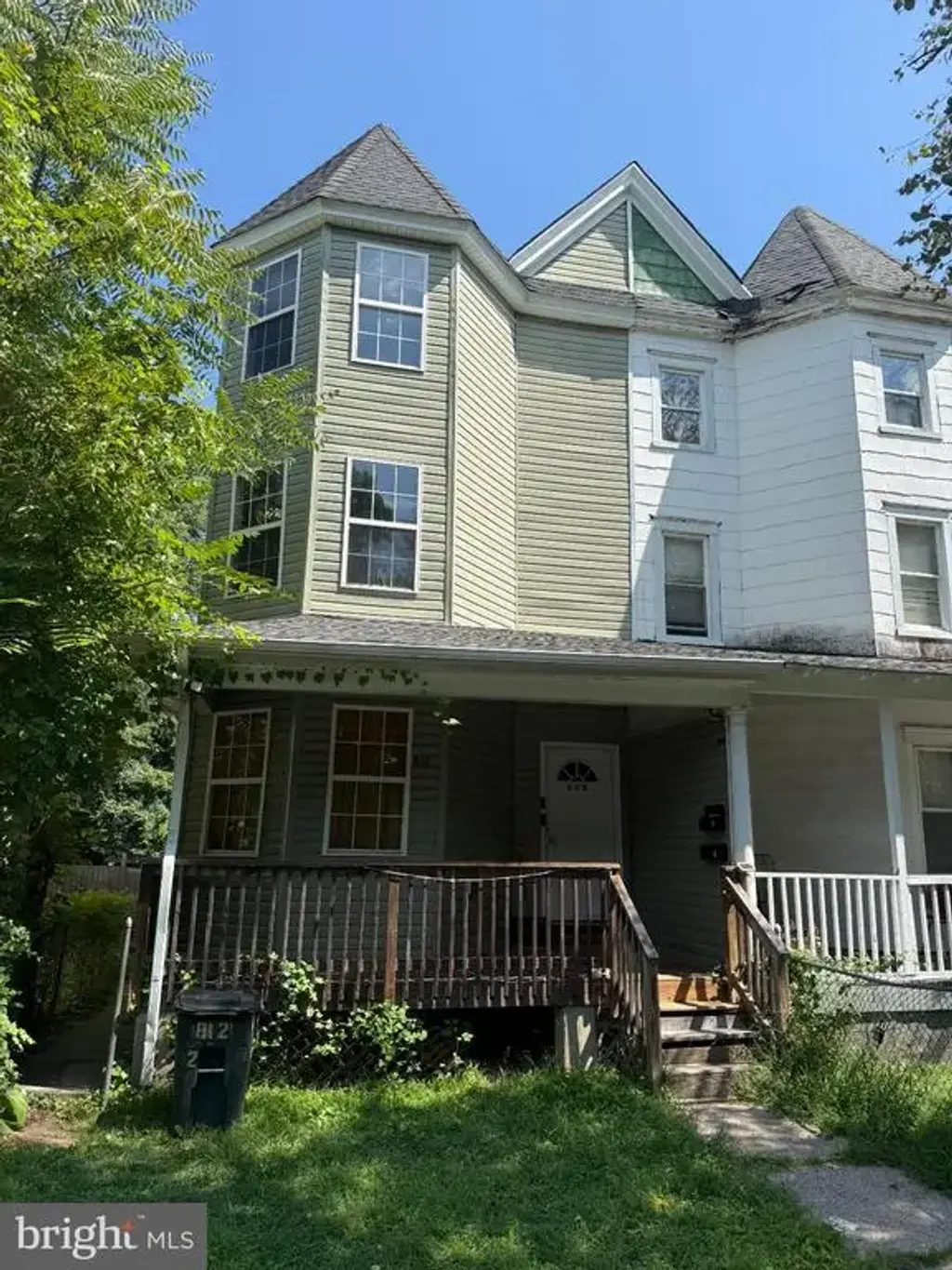 812 Carteret Ave E, TRENTON
