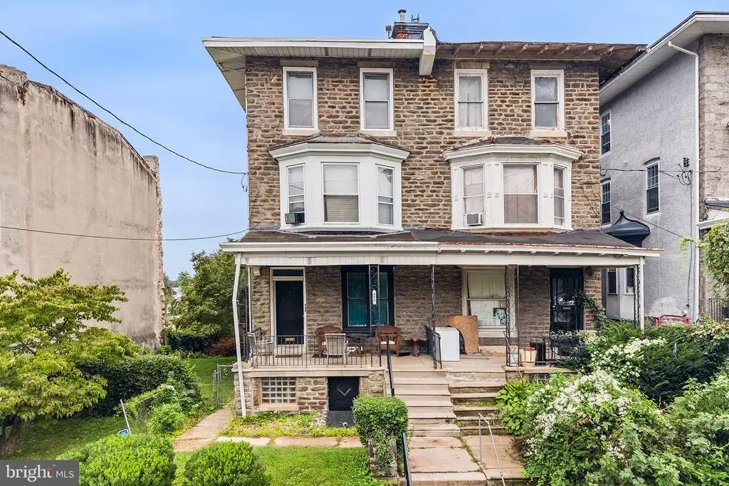 452 E Tulpehocken St, PHILADELPHIA