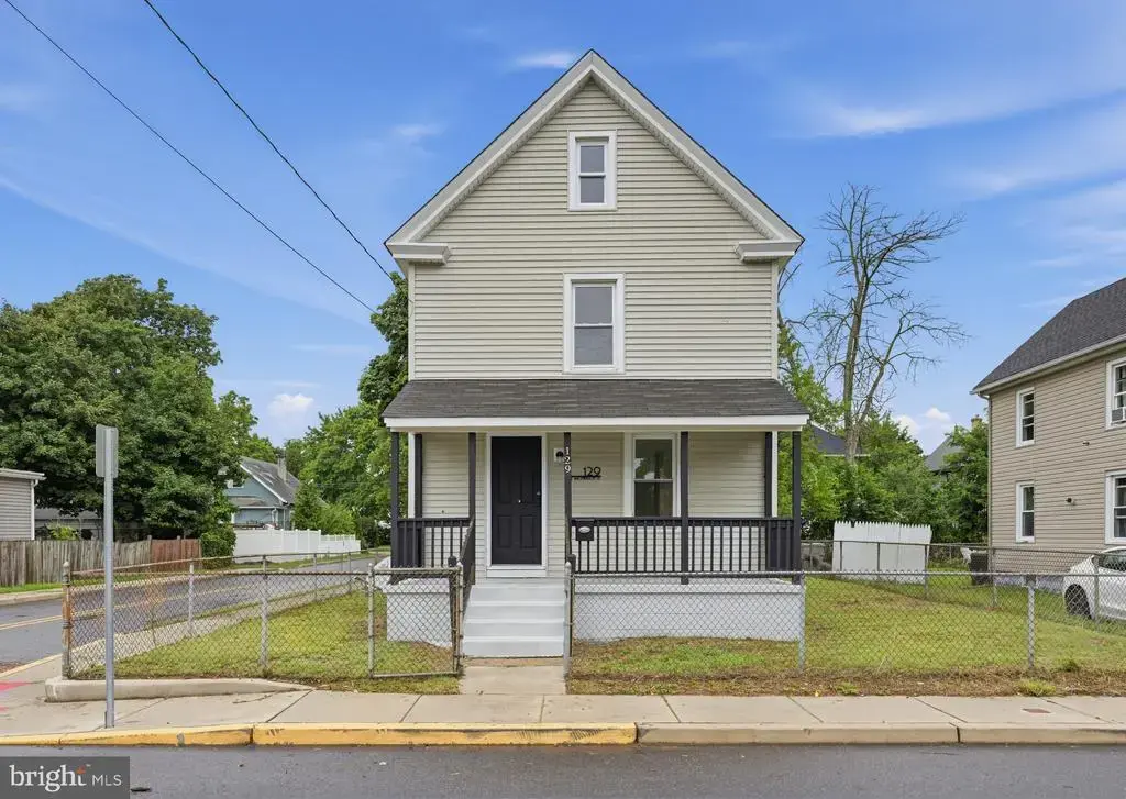 129 W Washington St, PAULSBORO