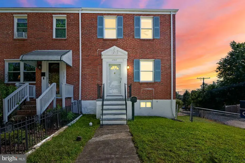 1707 Pin Oak Rd, PARKVILLE