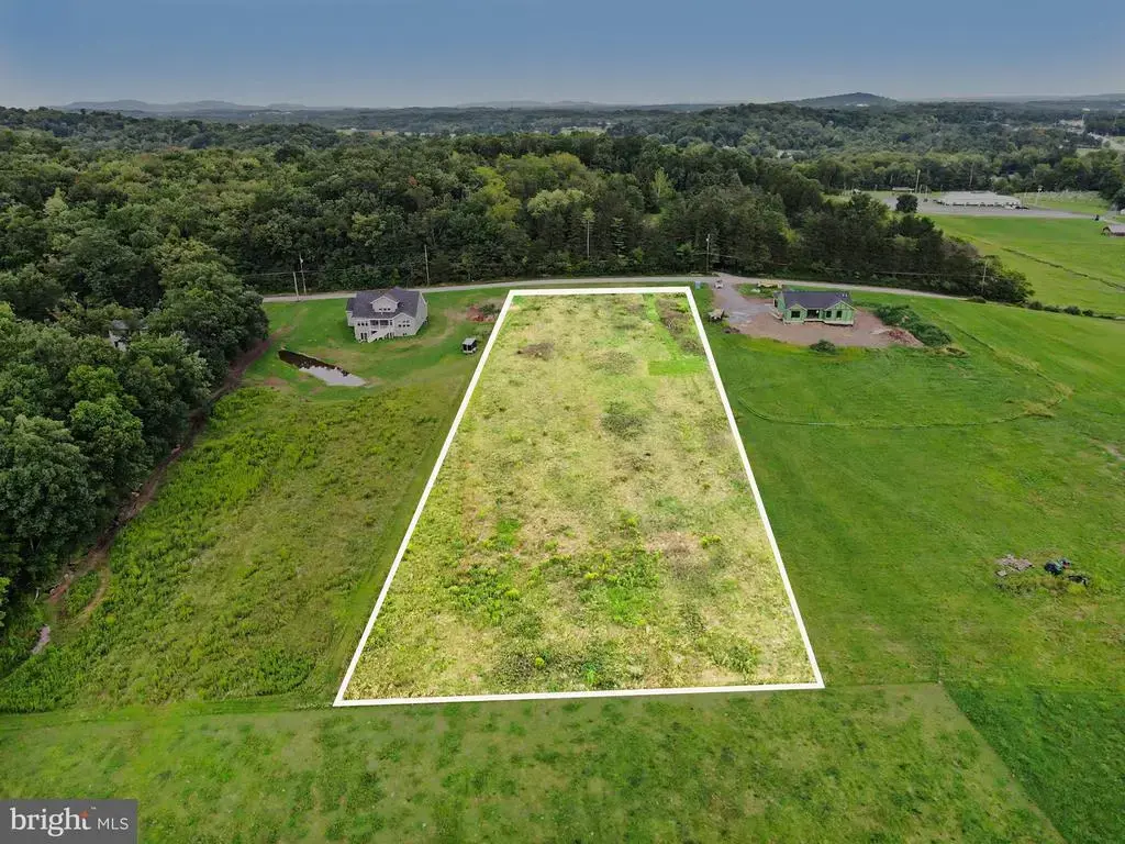 82 Rupp Rd, GETTYSBURG