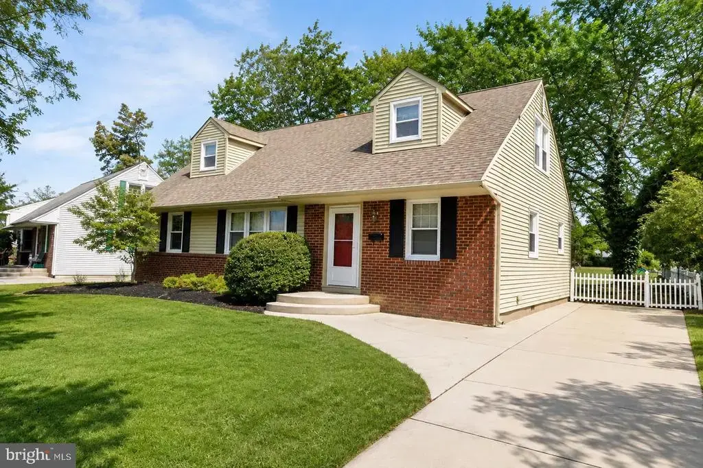 112 Sunnybrook Rd, CHERRY HILL