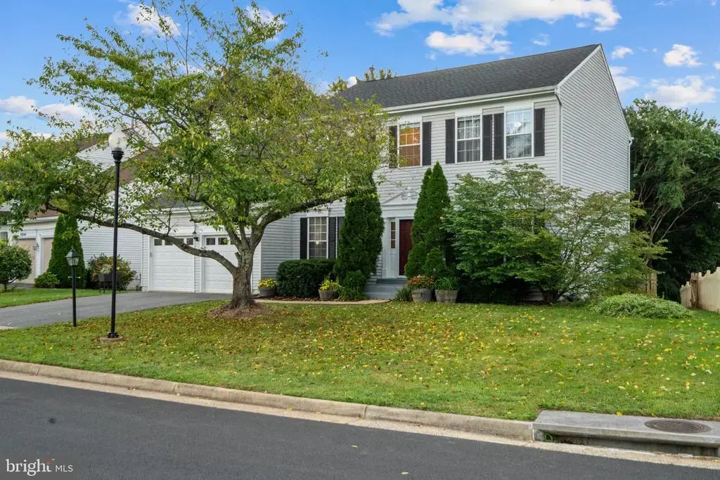 43848 Glenhazel Dr, ASHBURN