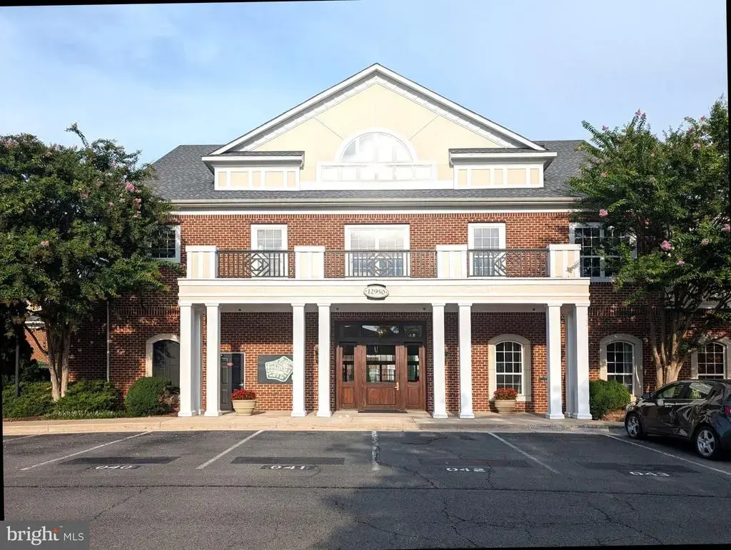 12958 Centre Park Cir #218, HERNDON