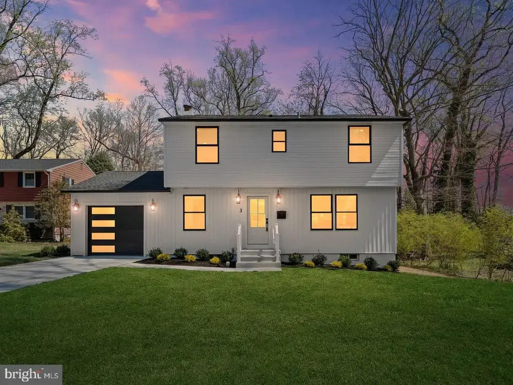 3 Overbrook Cir, MOORESTOWN