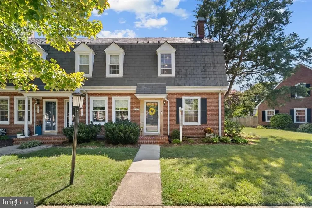 3315 S Stafford St, ARLINGTON