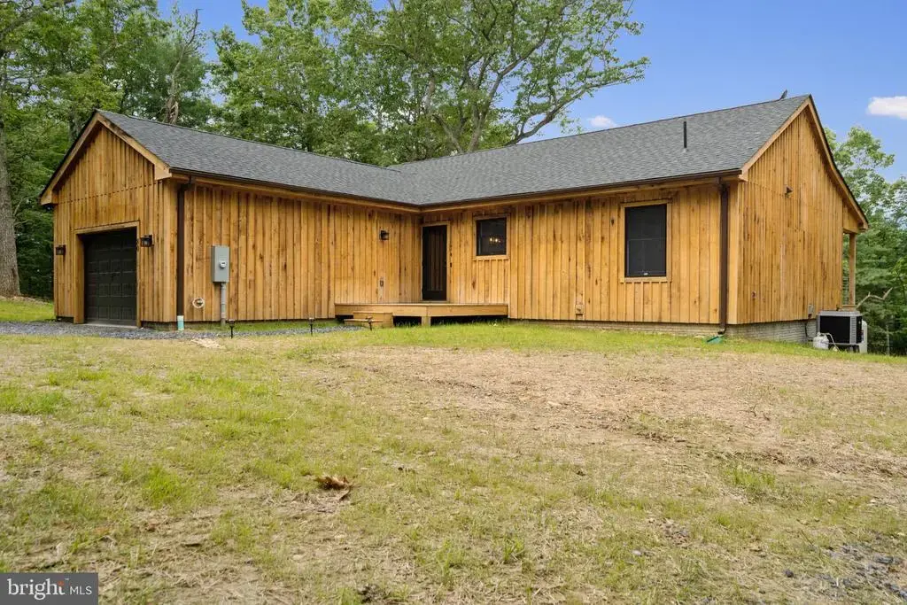 80 River Oak Dr, BENTONVILLE