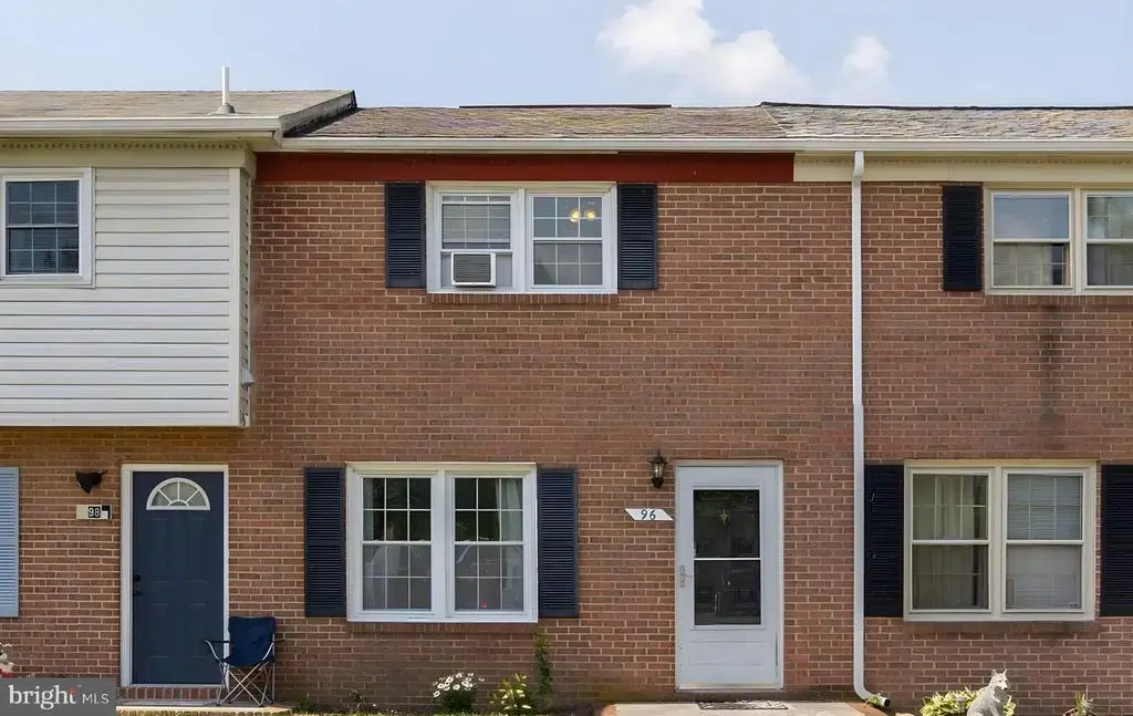 96 Hackberry Dr, STEPHENS CITY