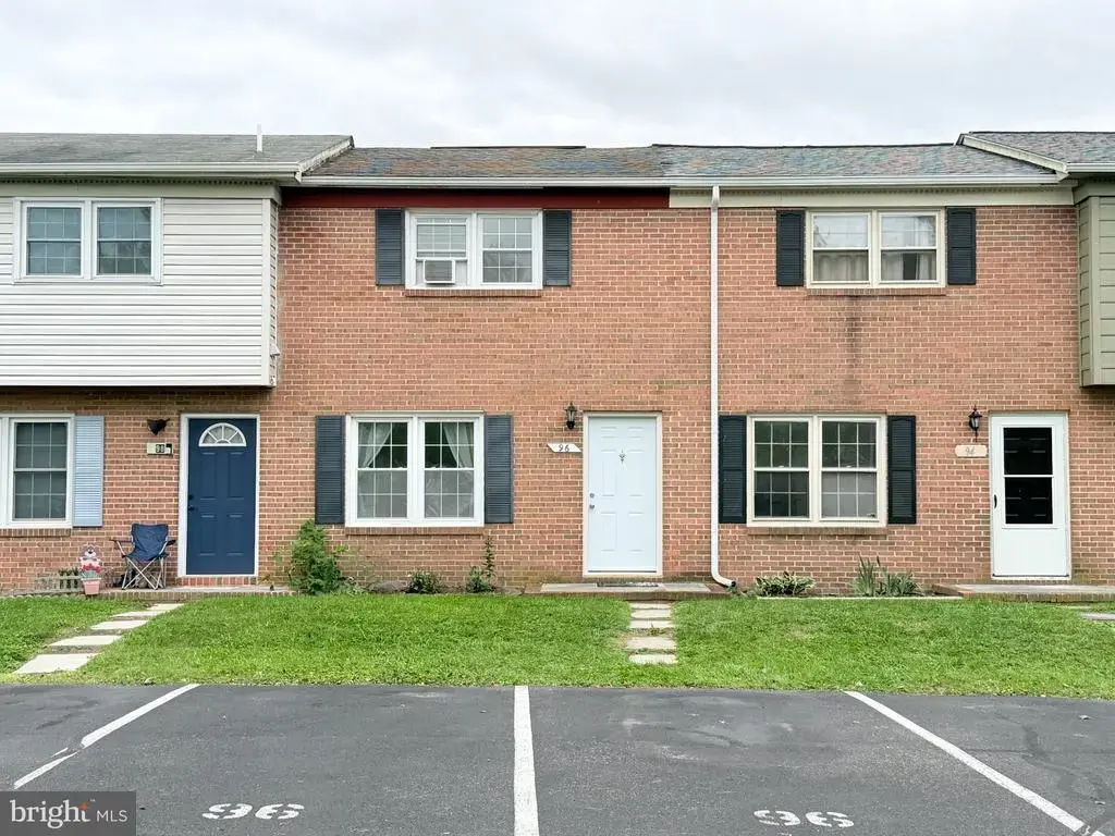 96 Hackberry Dr, STEPHENS CITY