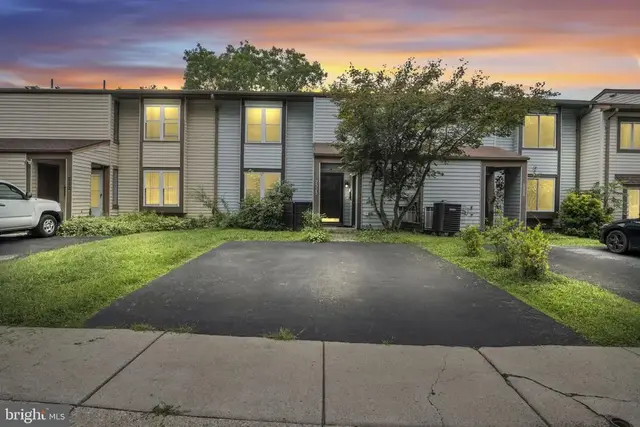 2323 Ionoff Rd, Harrisburg