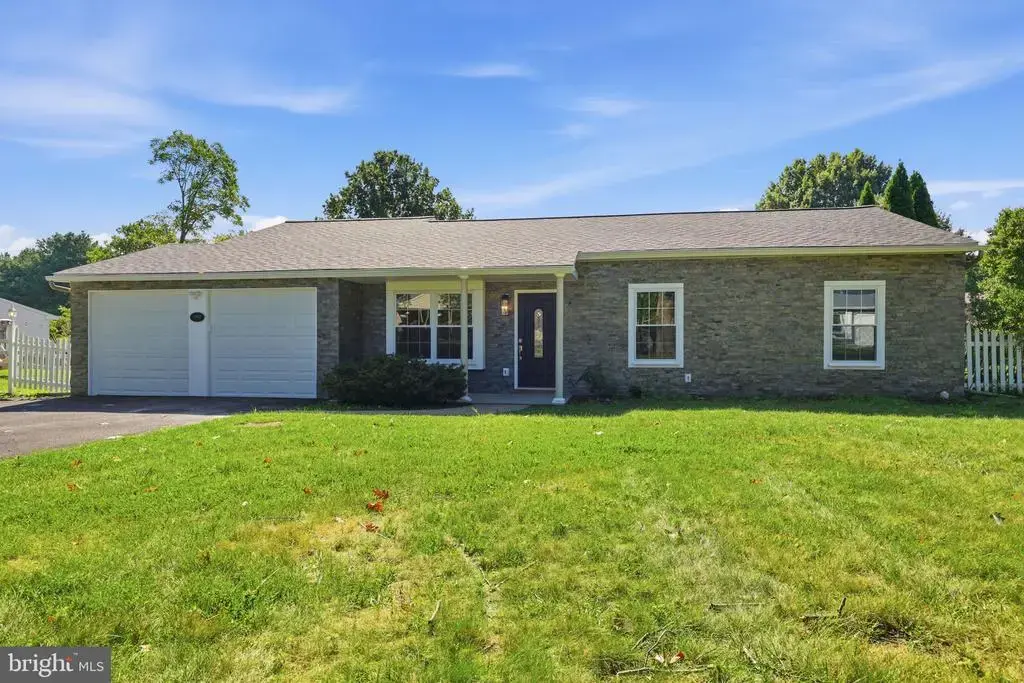 1997 Brook Ln, JAMISON