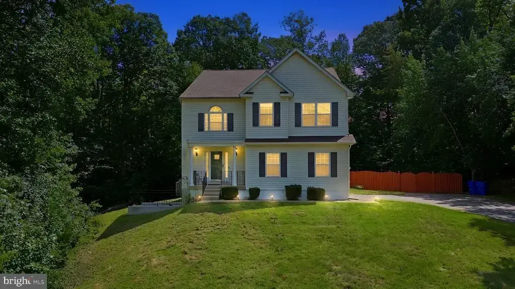 6850 Barney Dr, HUGHESVILLE