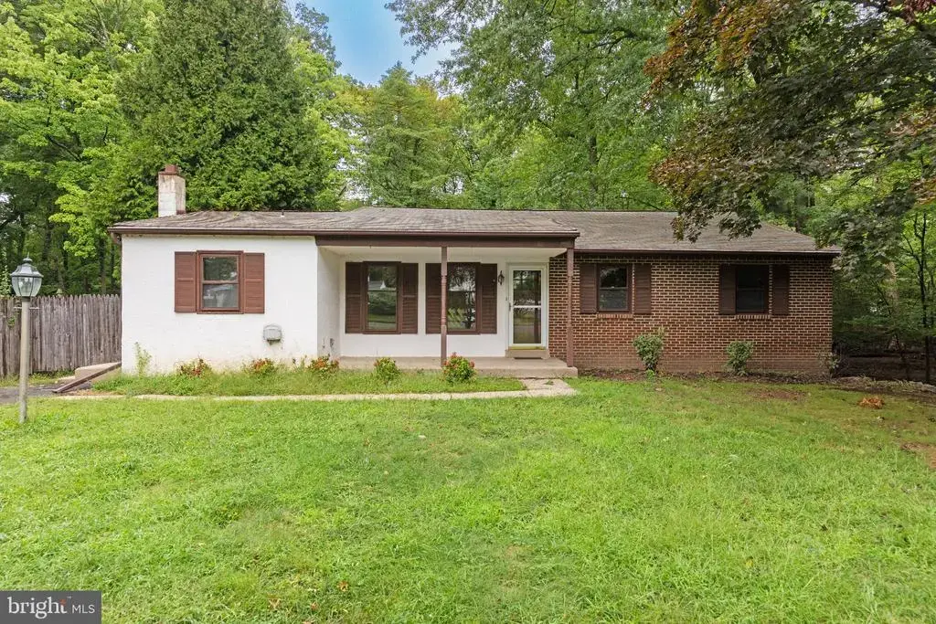 80 Hidden Woods Ln, WARMINSTER