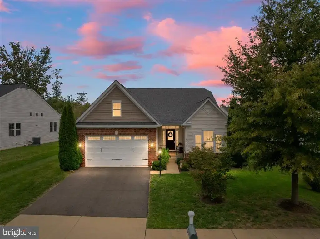 6766 Lake Anne Ct, WARRENTON