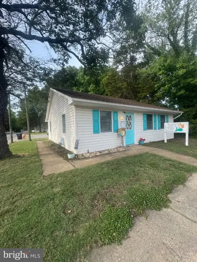 233 Colonial Ave, Colonial Beach