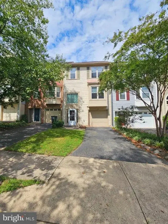 13918 Ludington Pl, Centreville