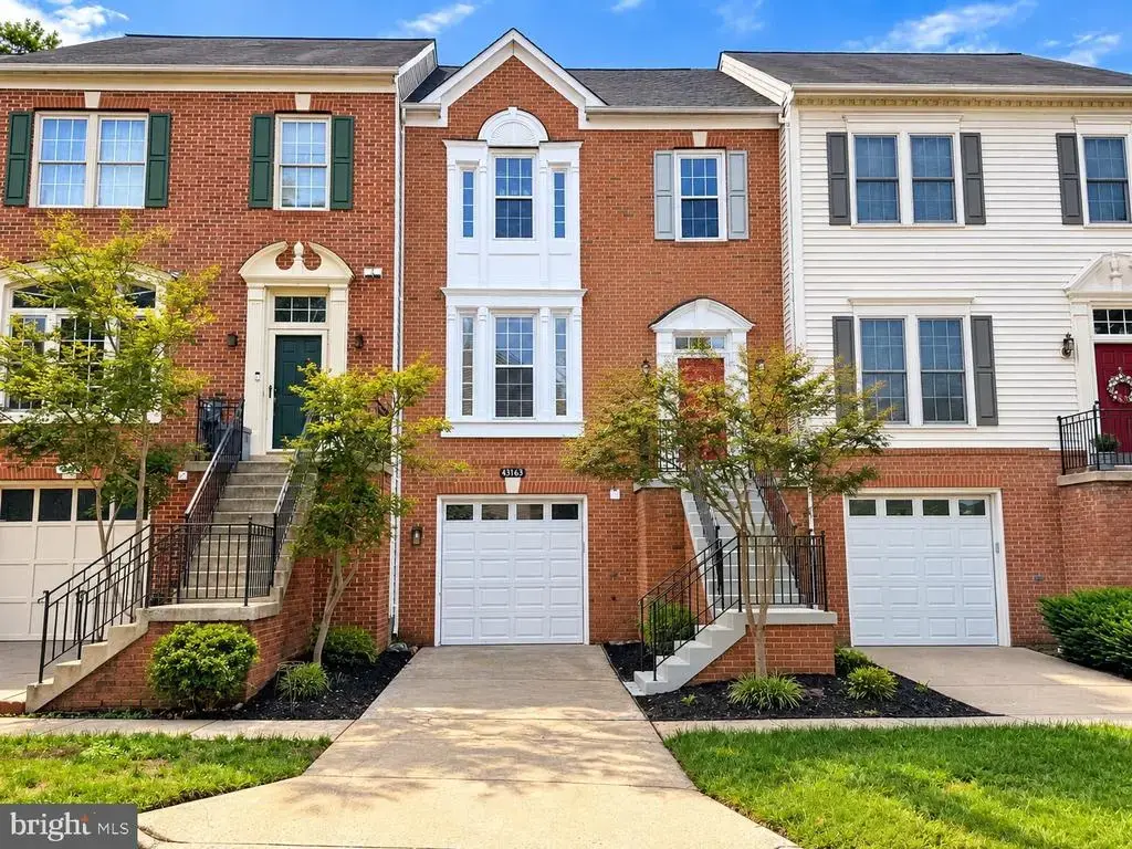 43163 Katama Sq, CHANTILLY