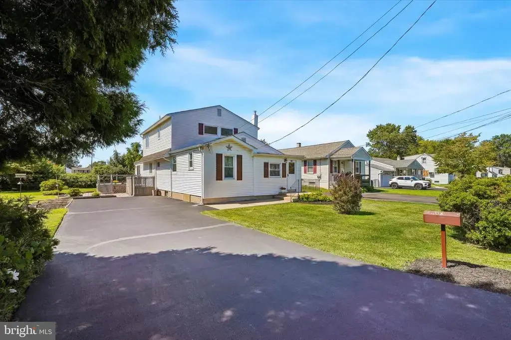 312 Elm St, WARMINSTER
