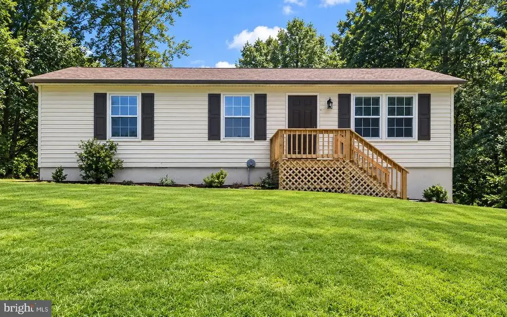 12398 Channel View Dr, NEWBURG
