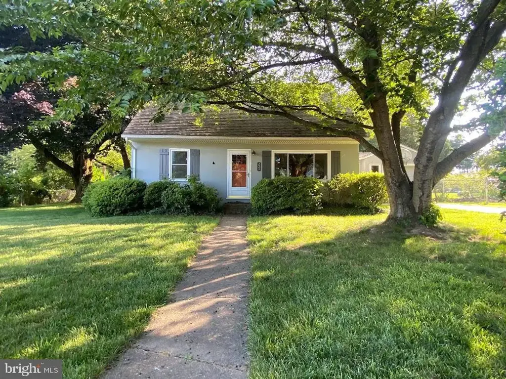 224 Long Ln, WEST CHESTER