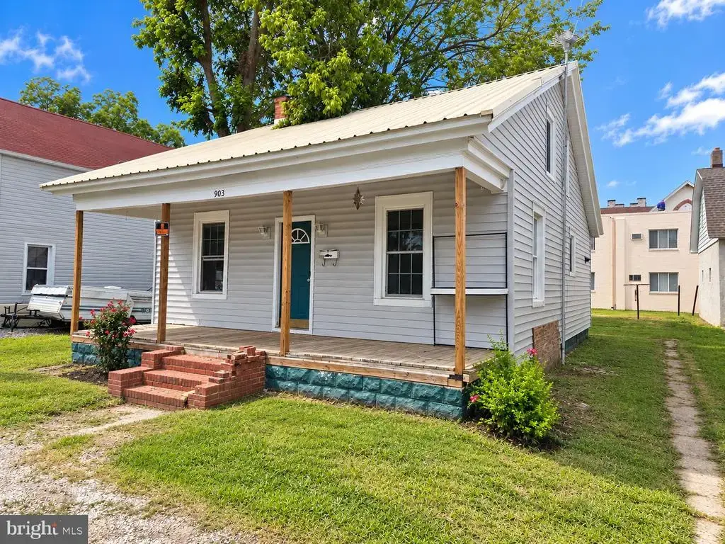 903 Springfield Ave, CAMBRIDGE