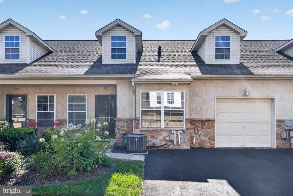 26 Stuart Dr #26, NORRISTOWN